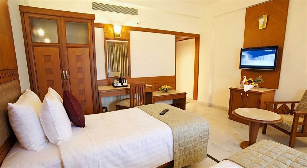 Jp Chennai Hotel Esterno foto